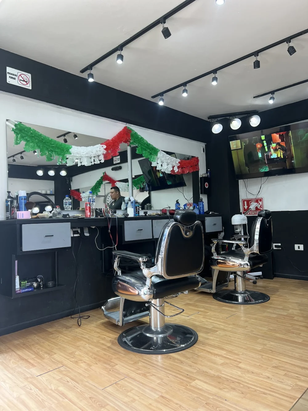 Barber Shop Detail