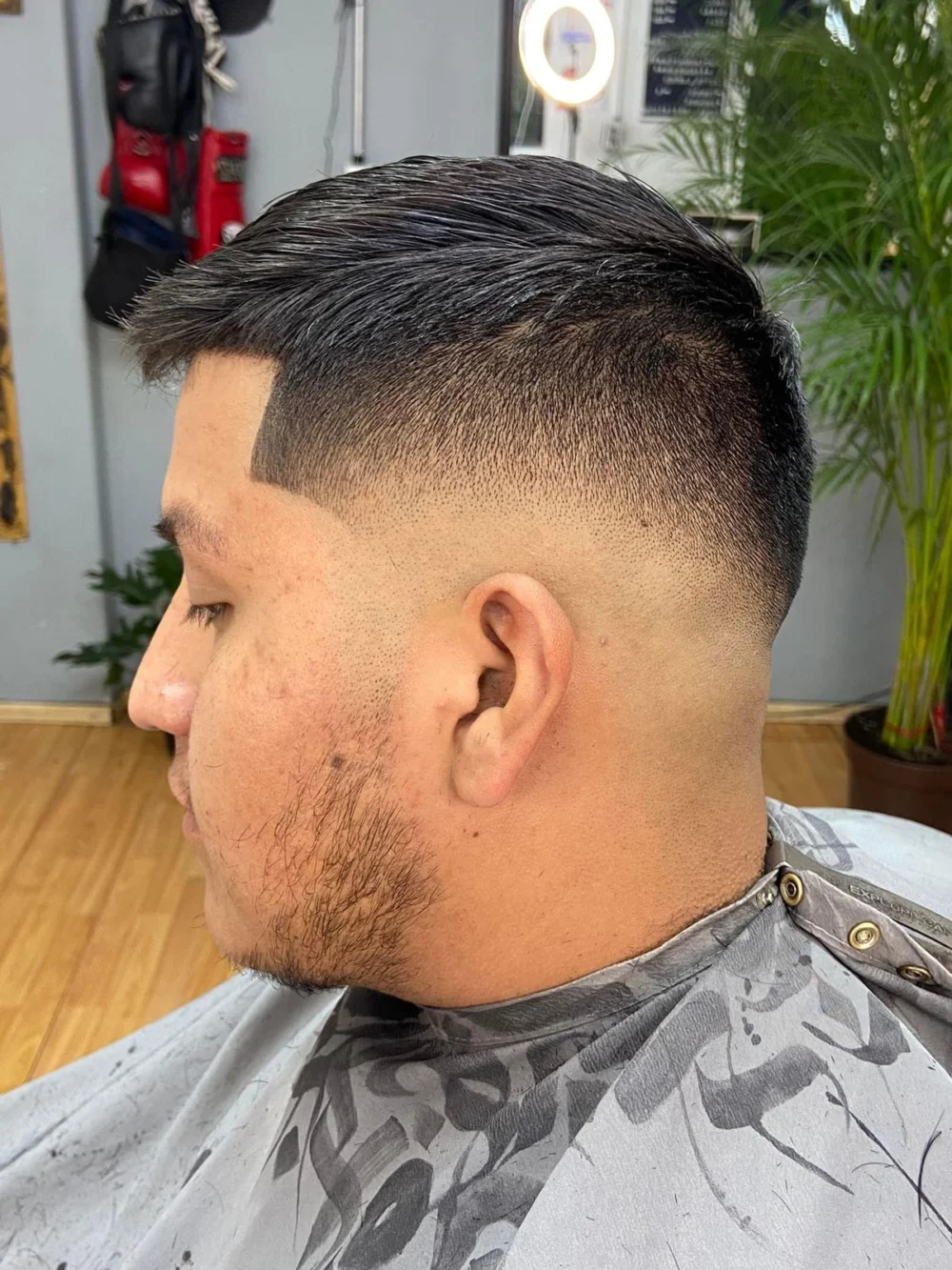 Barbería "Navaja de Oro"