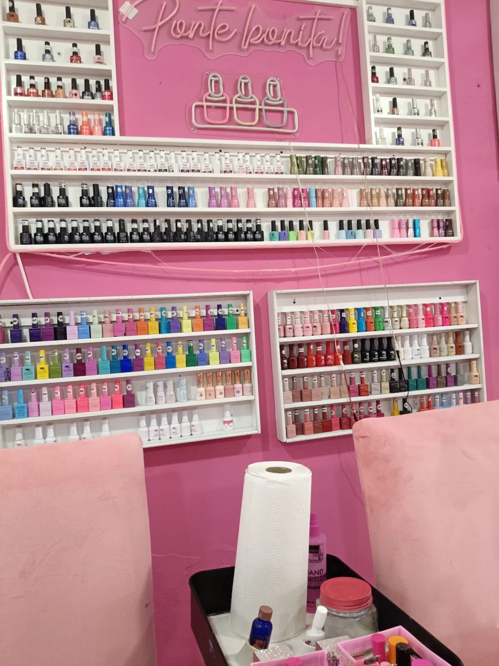 Classy Nails Queen