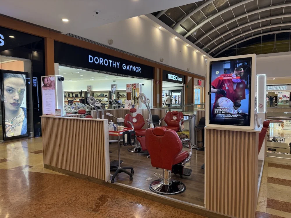 CM Innovando La Belleza Galerías Querétaro