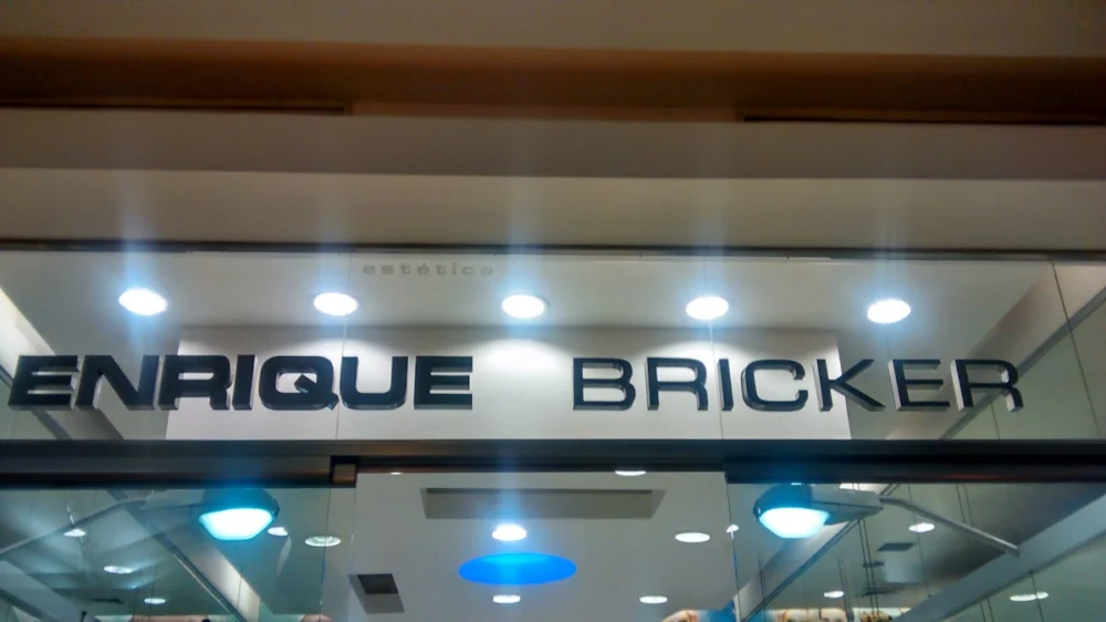 Enrique Bricker