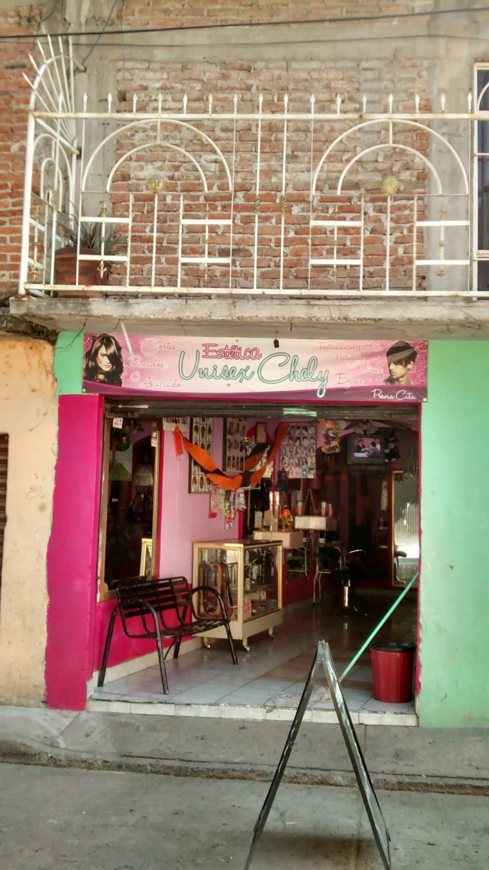 Estética Unisex Chely