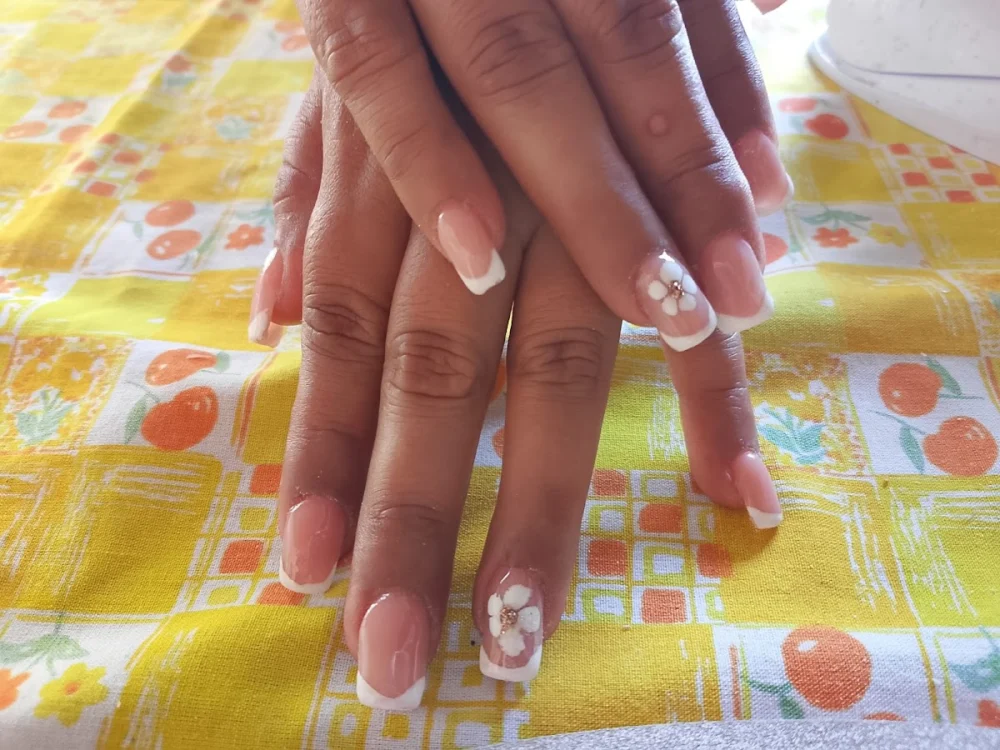 Lupita Nail's