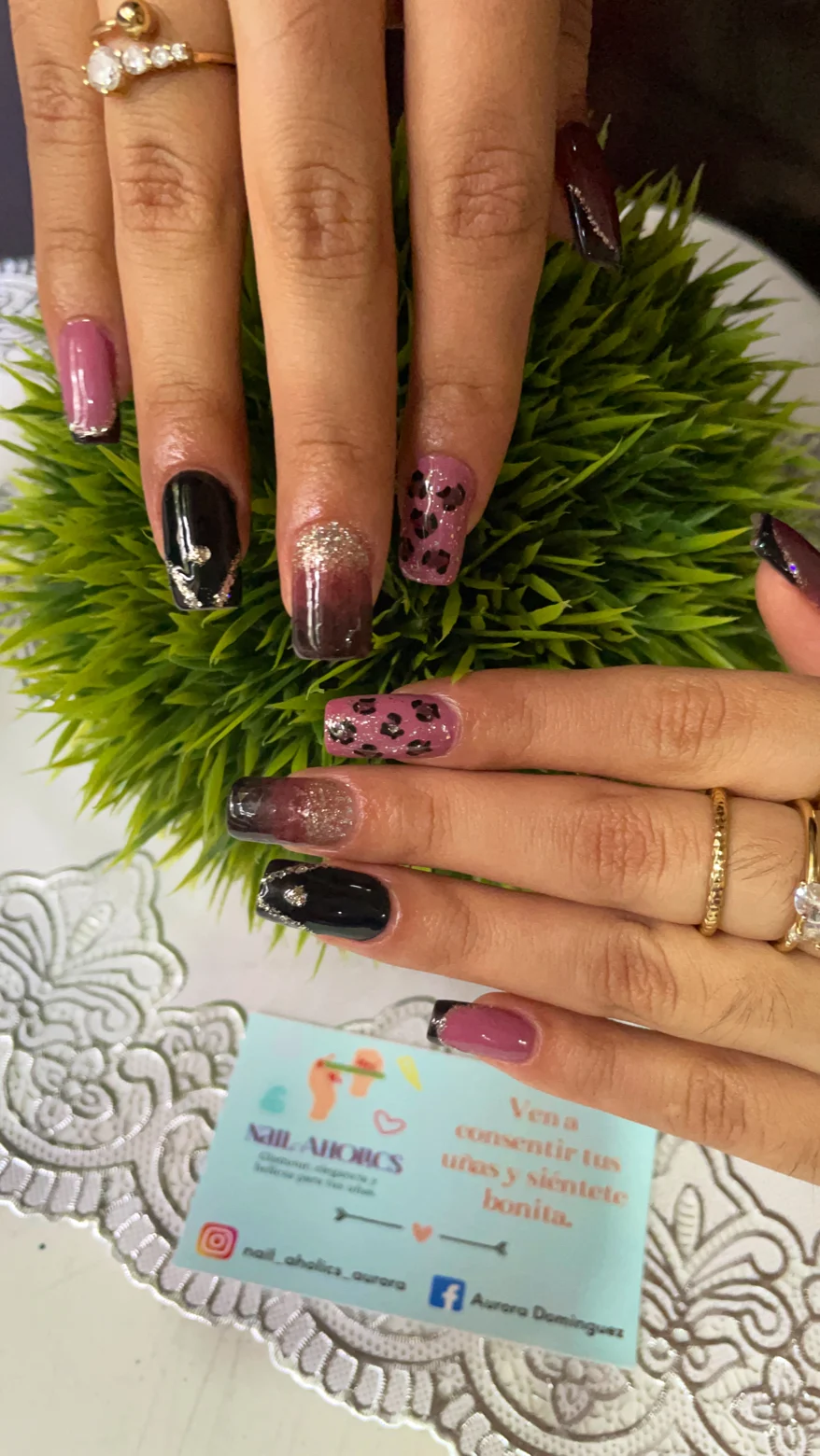 Nail-Aholics