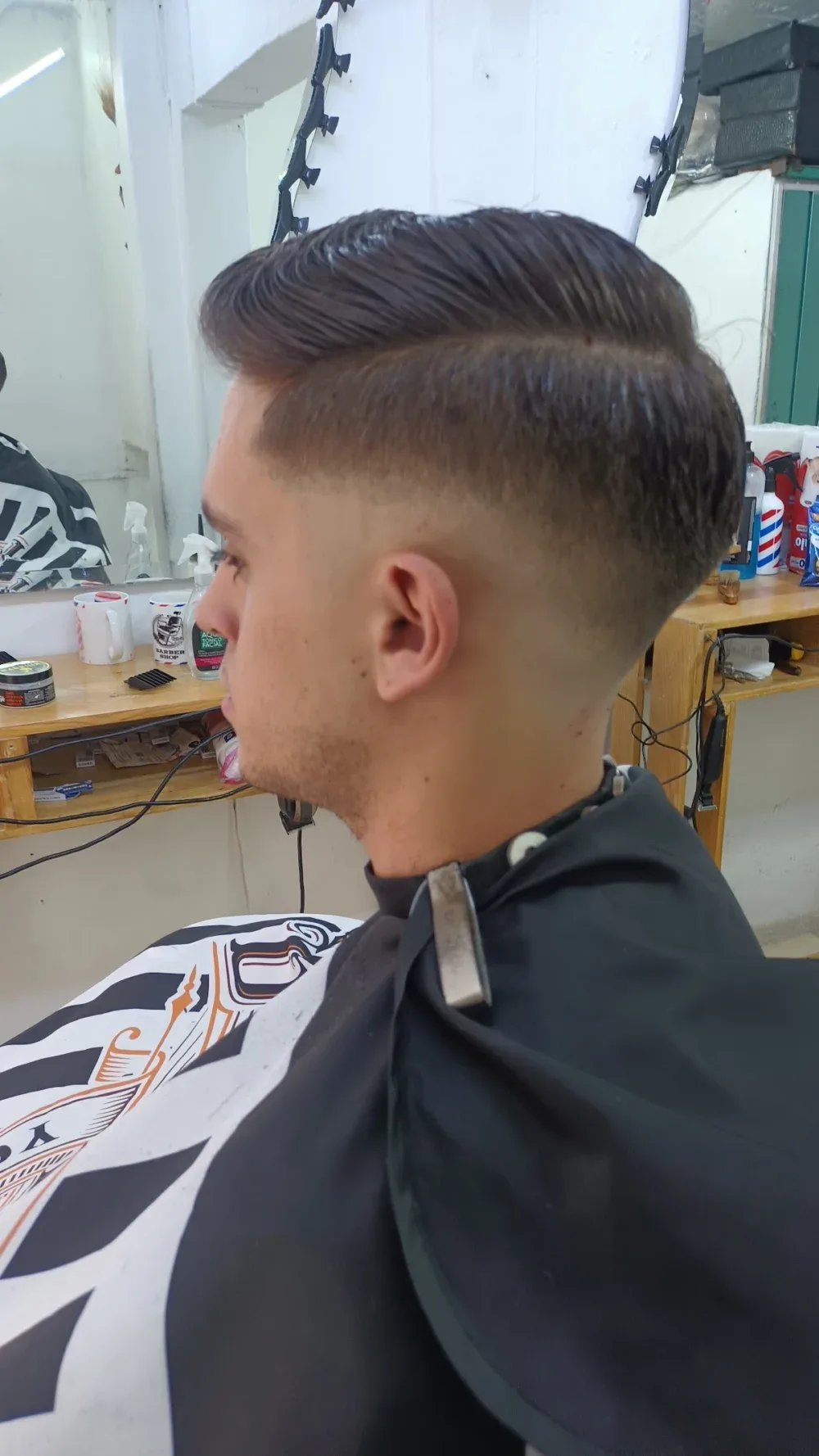 Peluquería & Barbería "Zidane"