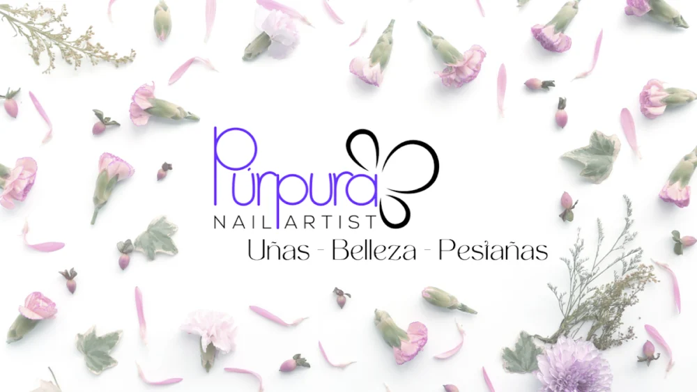 Púrpura Uñas y Salón