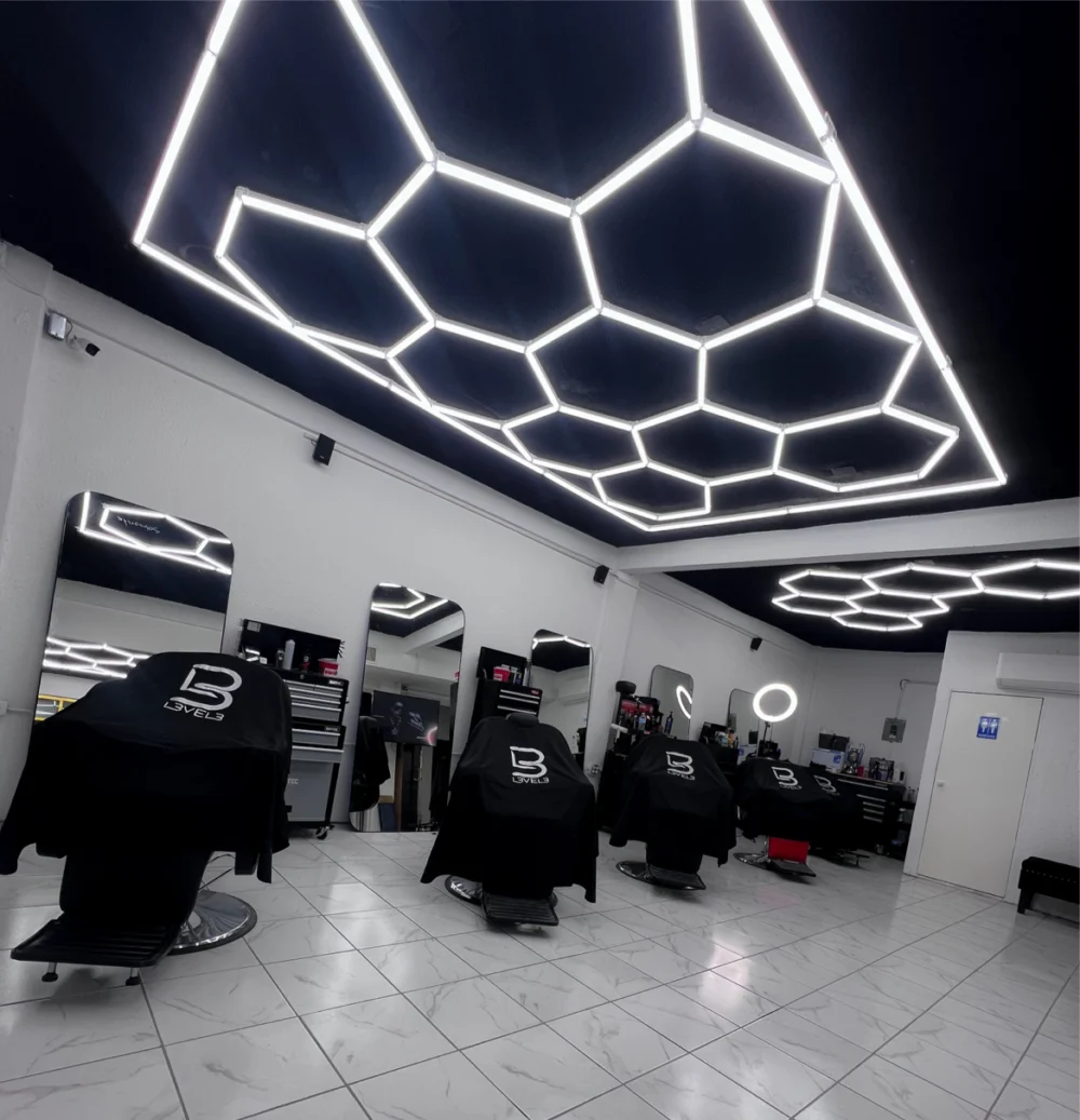Vazquez Cuts Barbería.